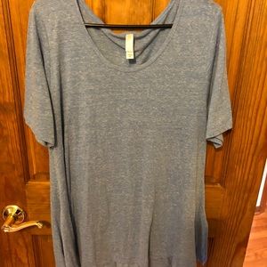 Lularoe perfect t.